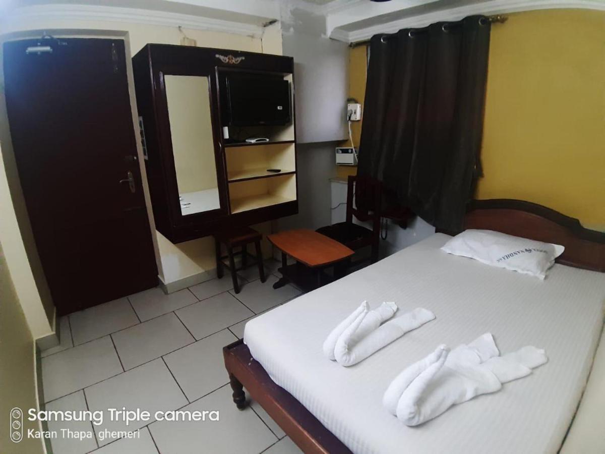 كاريكال Hotel Nandha المظهر الخارجي الصورة